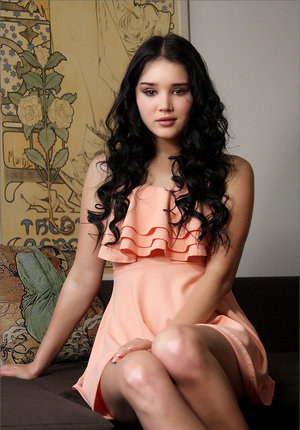 18 year old girl Ami is coerced into losing her virginity by older guy